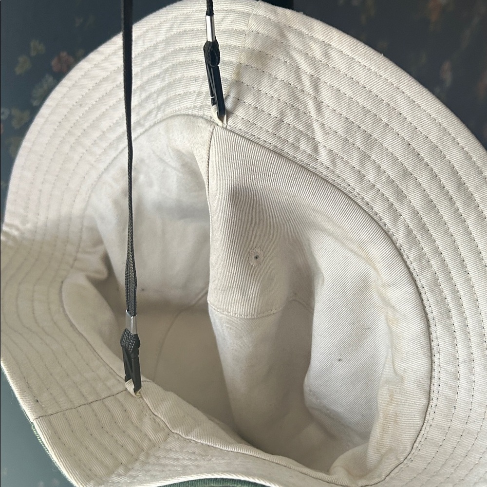 SUN HAT/ rain hat / lg / unisex/ new/ toggle straps/ adj/ reversible/toggles off - Picture 9 of 13